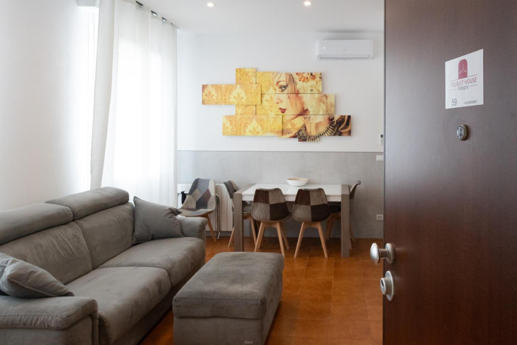Apartament 59 Tourist House Bologna Lame - Self Check-In Zewnętrze zdjęcie