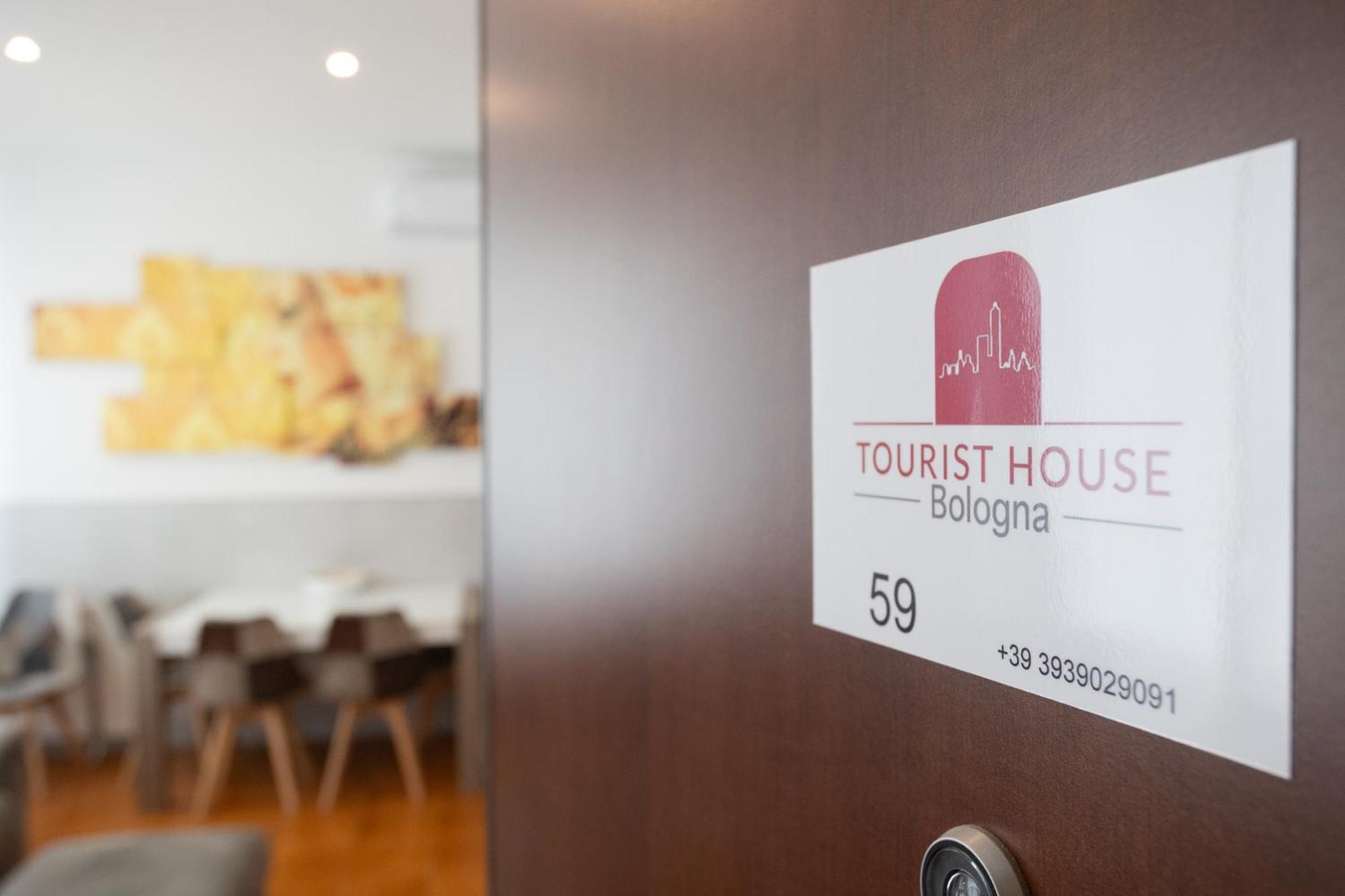 Apartament 59 Tourist House Bologna Lame - Self Check-In Zewnętrze zdjęcie