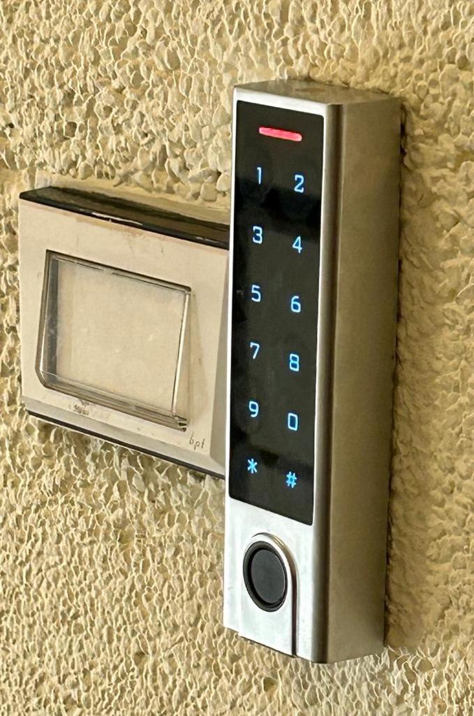 Apartament 59 Tourist House Bologna Lame - Self Check-In Zewnętrze zdjęcie