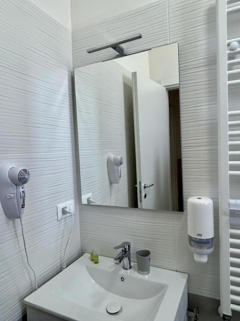 Apartament 59 Tourist House Bologna Lame - Self Check-In Zewnętrze zdjęcie