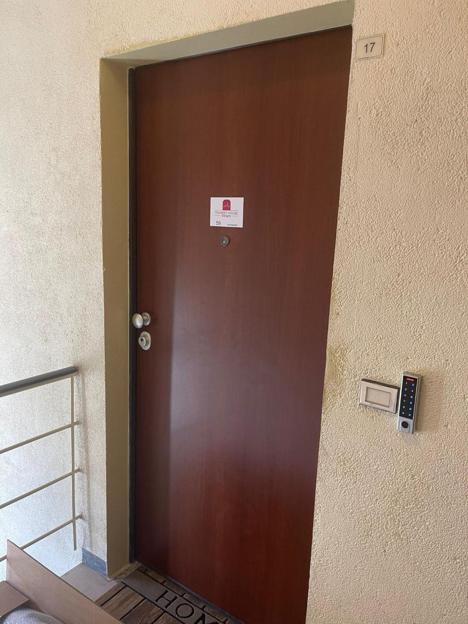 Apartament 59 Tourist House Bologna Lame - Self Check-In Zewnętrze zdjęcie